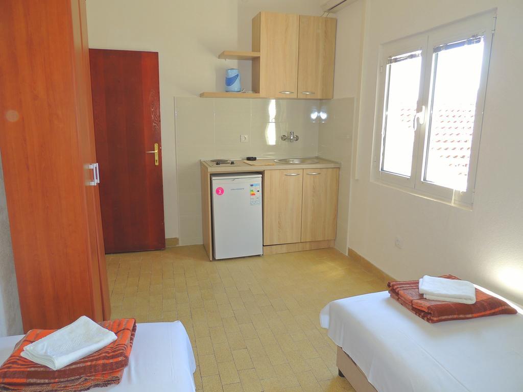 Guest House Jelena Будва Екстериор снимка