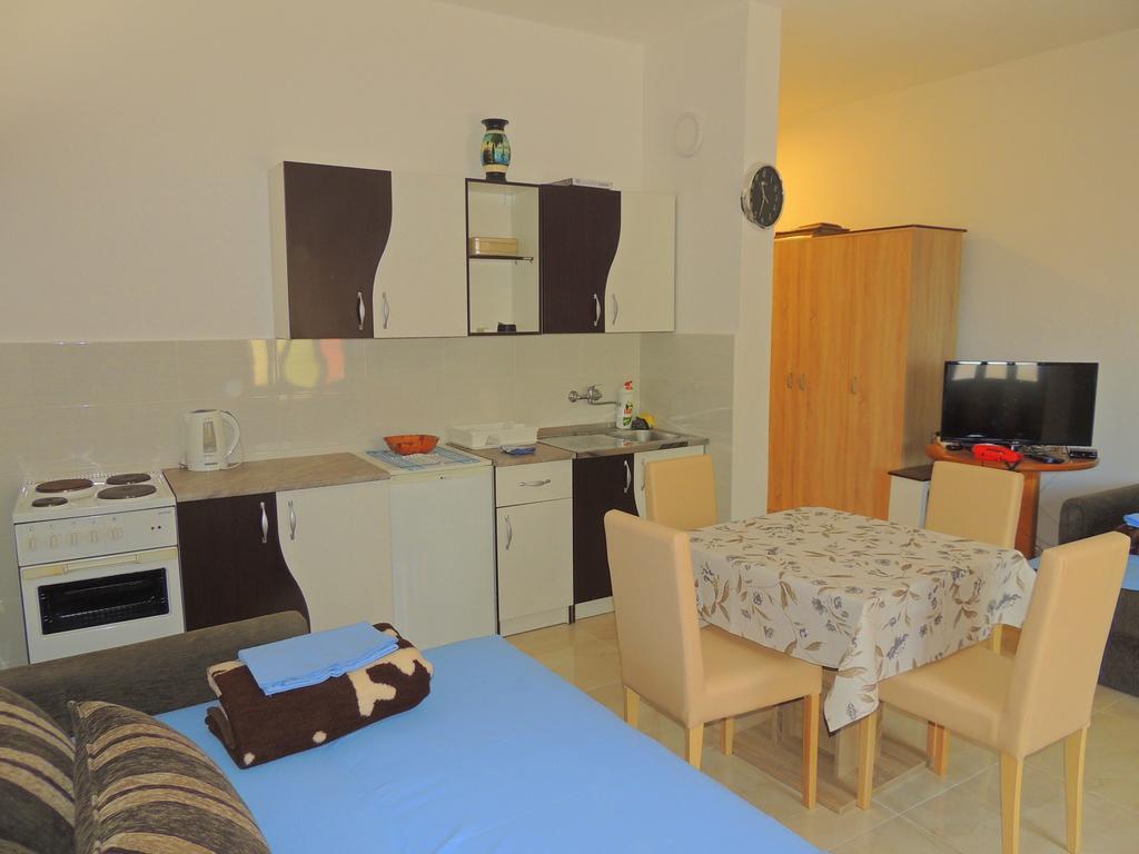 Guest House Jelena Будва Екстериор снимка